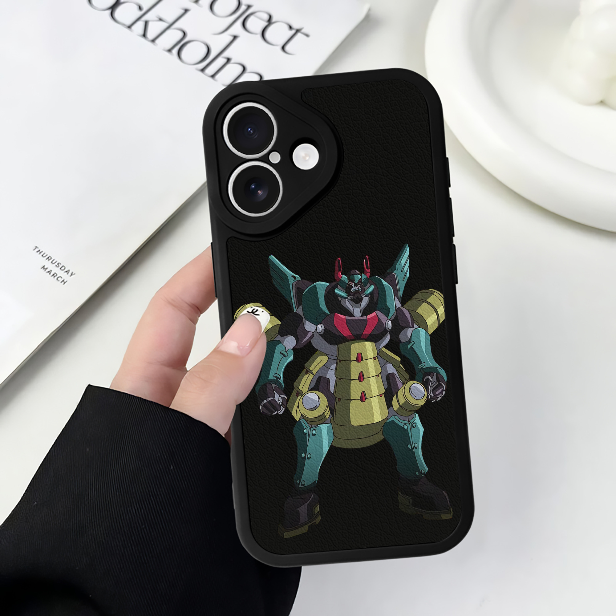 （画像用） 遊☆戯☆王 Yu-Gi-Oh! 【iPhone 16シリーズ対応】シリコンスマホケース（レザー調） 材質：シリコン
